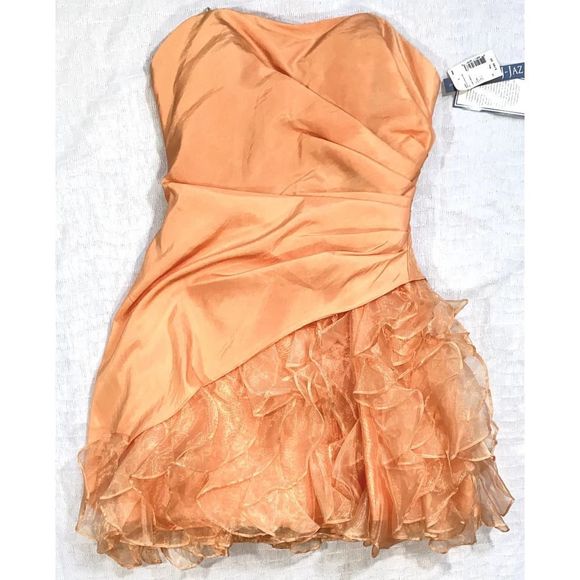 NWT DJ-Jazz Taffeta Strapless Ruffle Ruched Layered Cocktail Prom Dress Size 10 - Picture 1 of 8